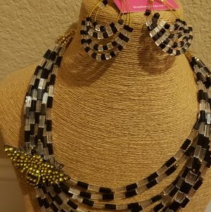 Sassy Jones Katura's Bib necklace set